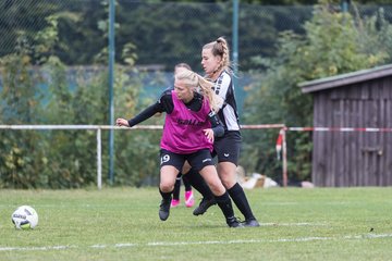 Bild 50 - Frauen Grossenasper SV - SV Steinhorst/Labenz : Ergebnis: 1:3